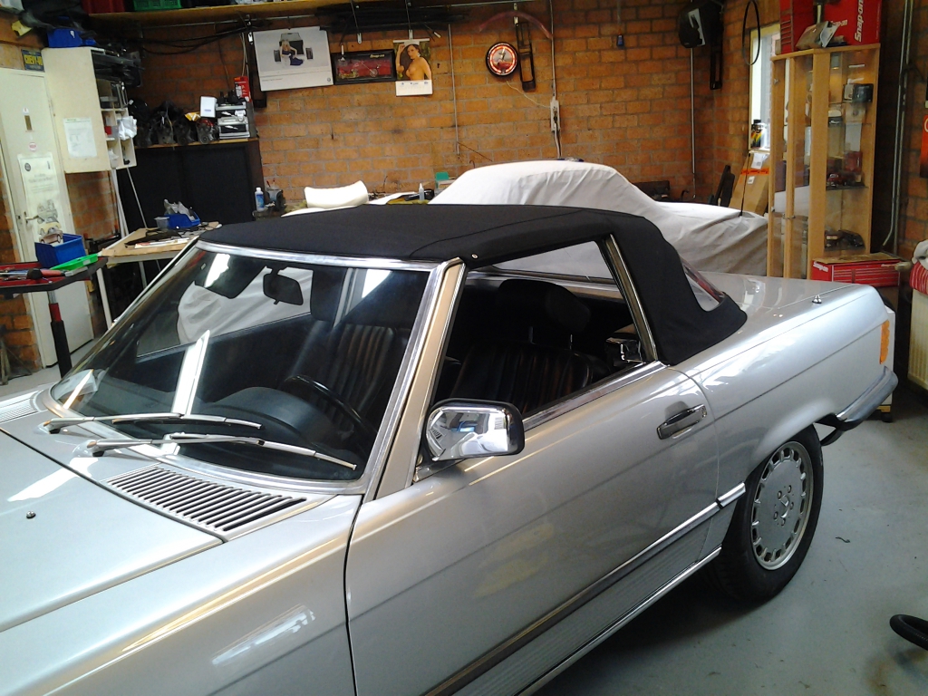Mercedes W107 Cabrio Specialist - Cabriodak