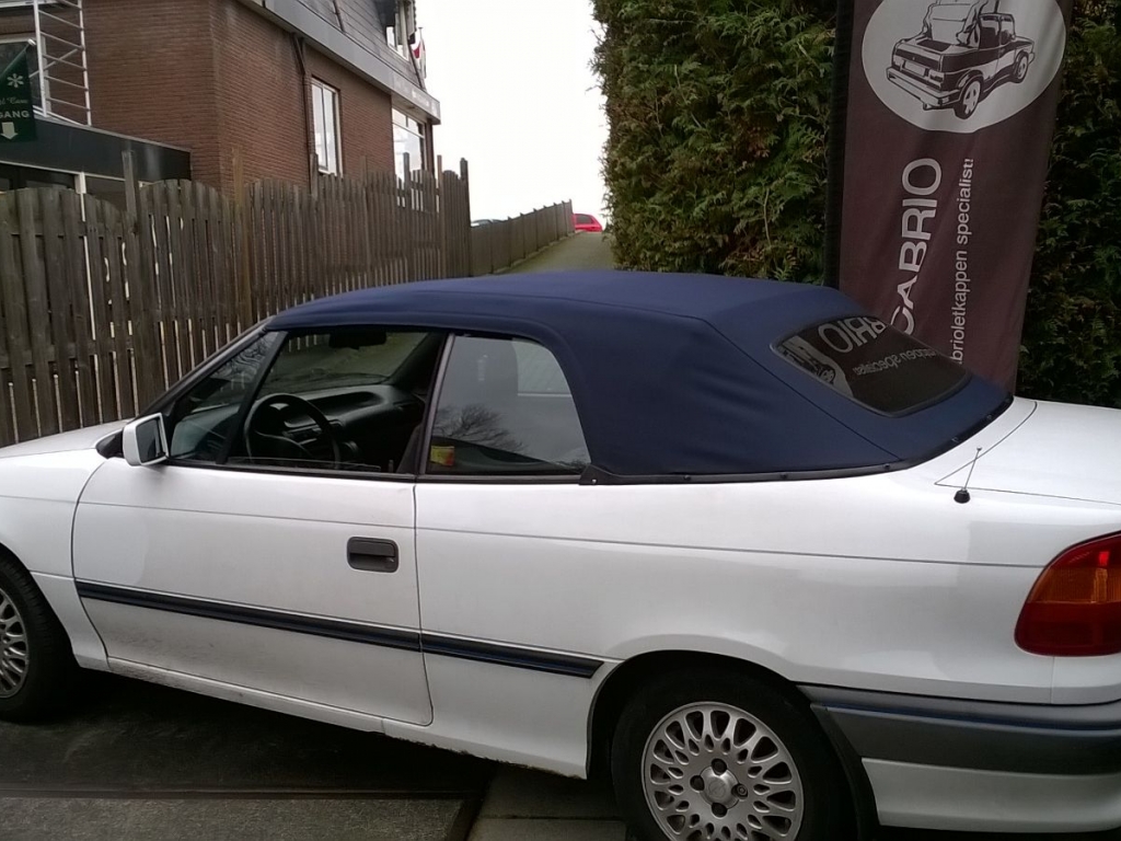 Opel Astra F Cabrio Specialist - Cabriodak